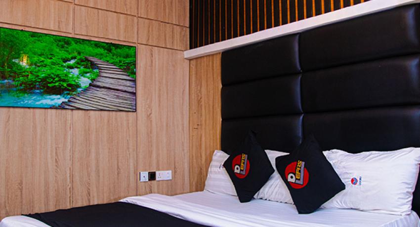 Super Deluxe Room